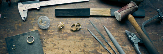 We're Hiring a Studio Jeweller