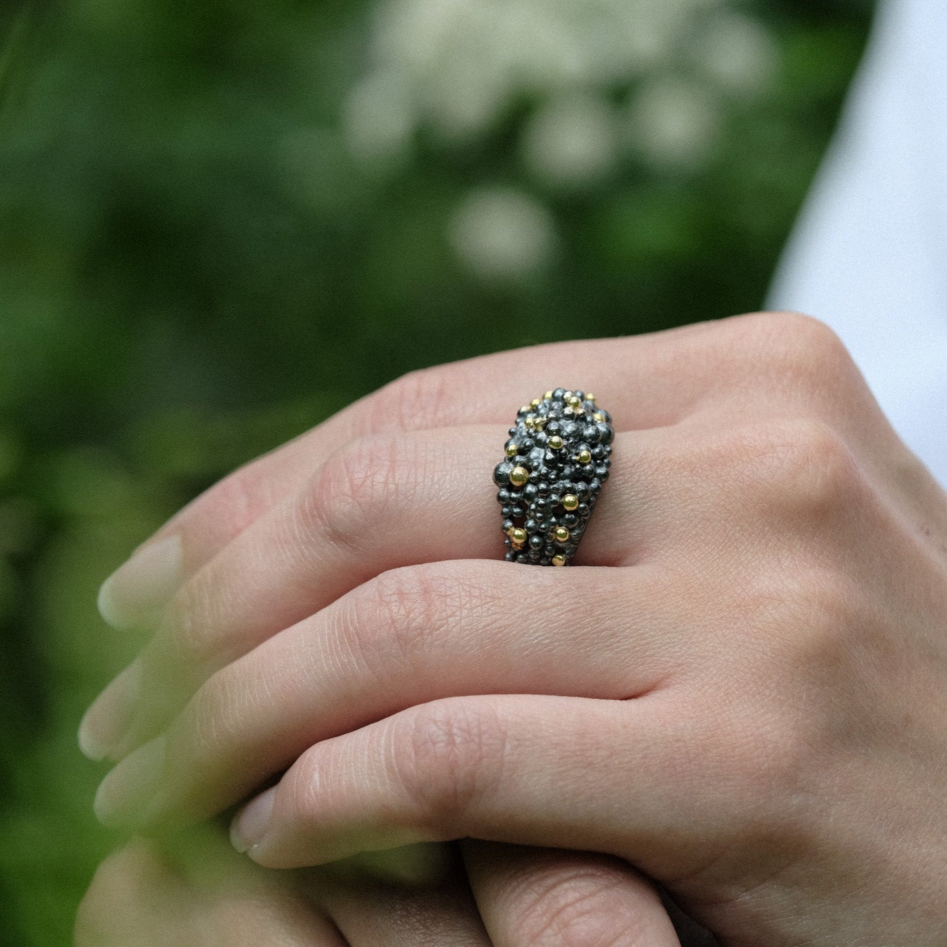 Scattered Granule Ring - Wide Band