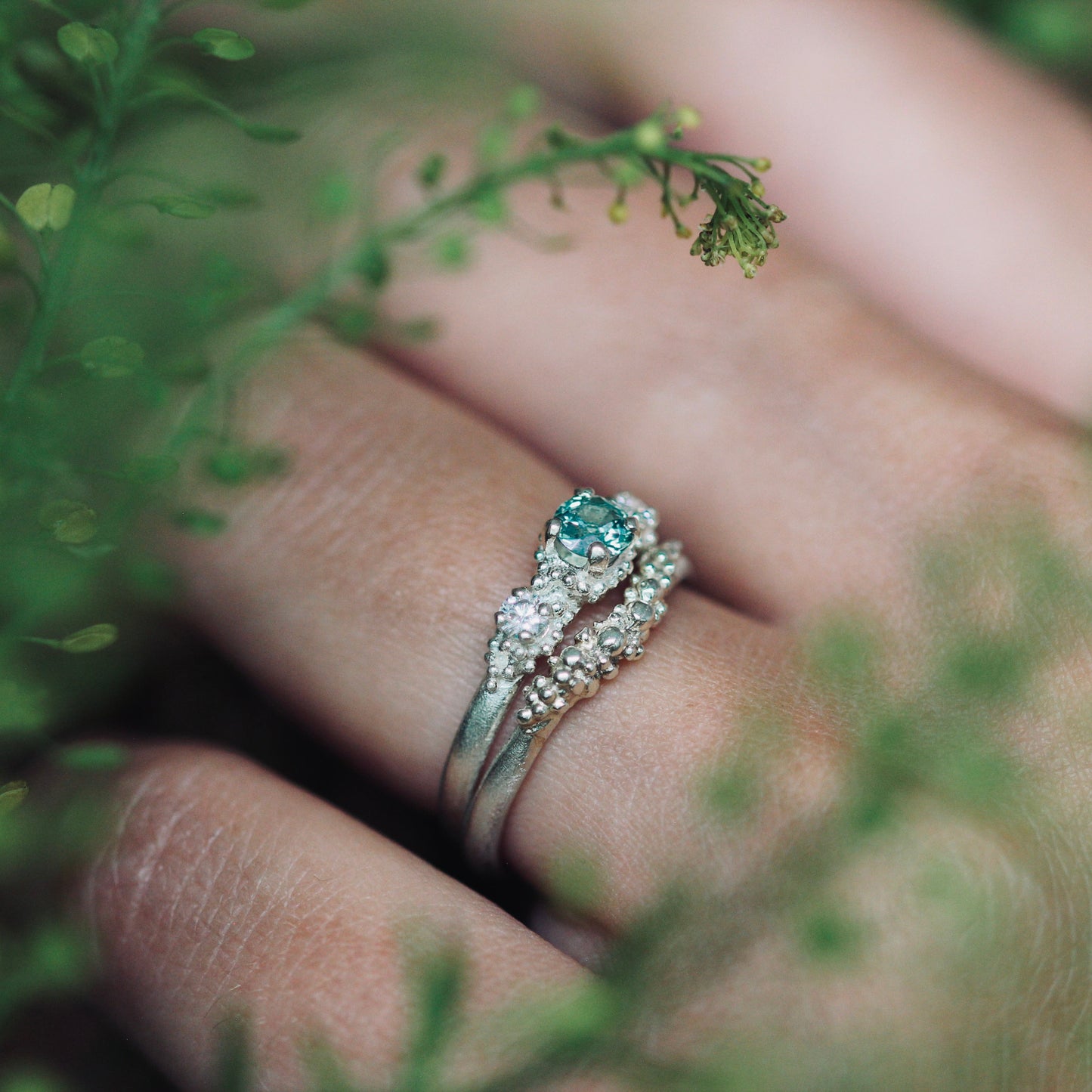 Contour Granule Ring