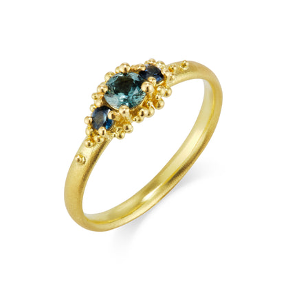 Close Cluster - Teal Sapphires