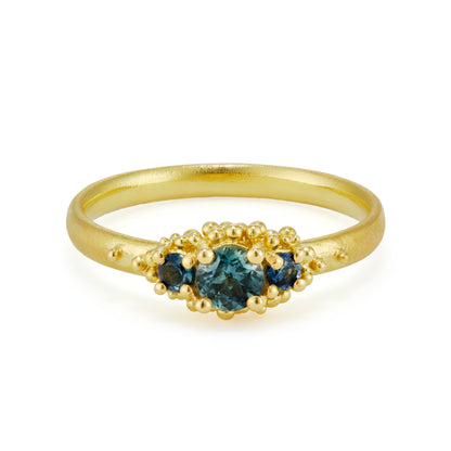 Close Cluster - Teal Sapphires