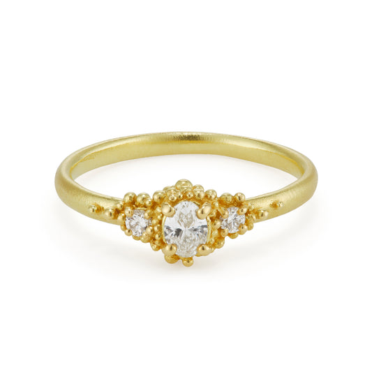 Close Cluster - Oval Diamonds