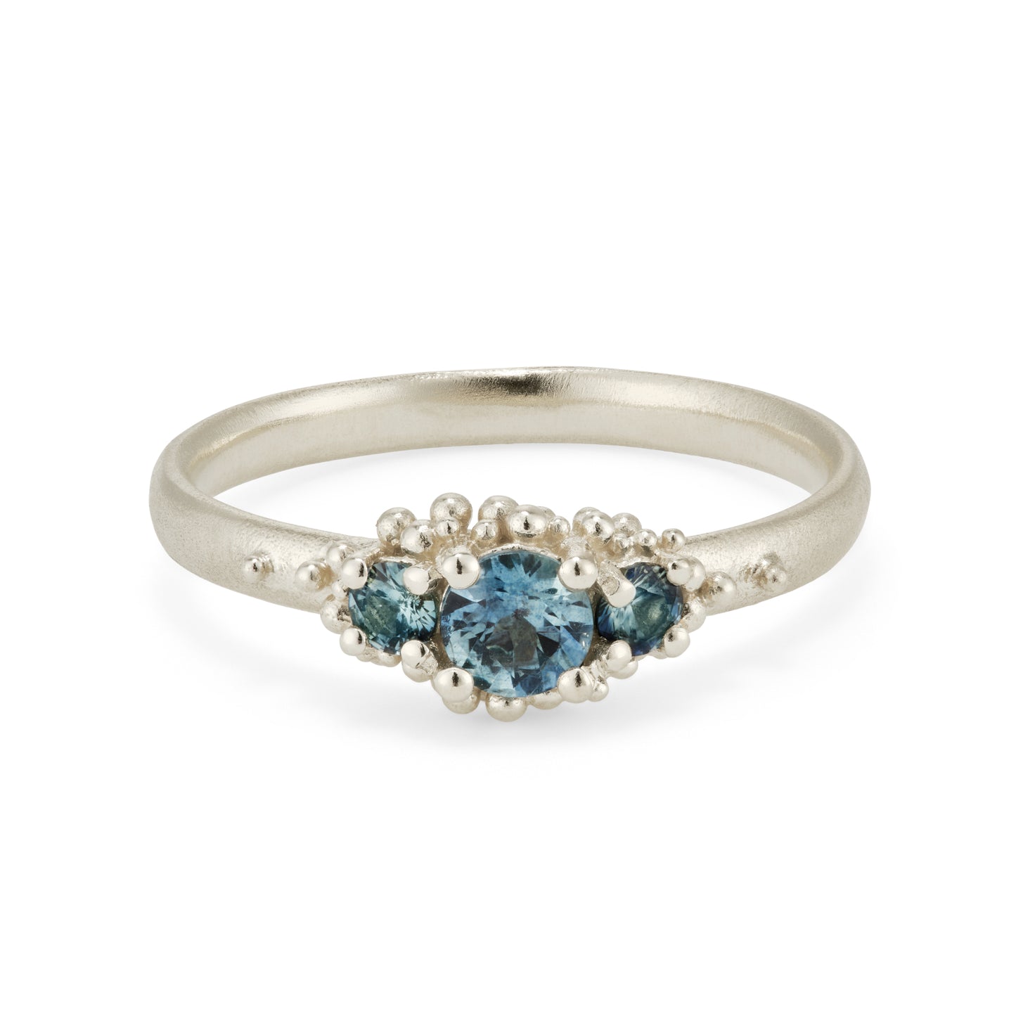 Close Cluster - White Gold