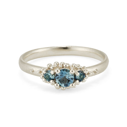 Close Cluster - White Gold