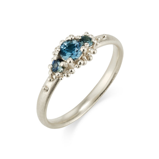 Close Cluster - White Gold
