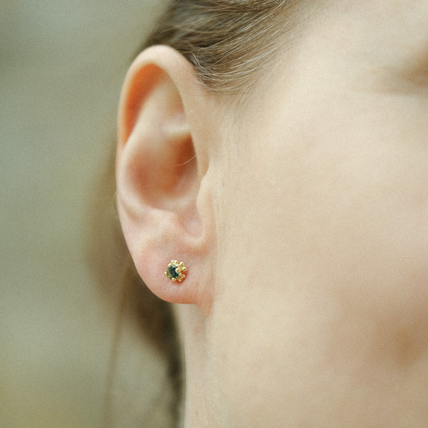 Cluster Earrings - Teal Sapphires