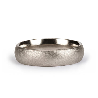 Court wedding Band - 9ct White Gold