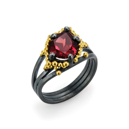 Scattered Garnet Ring