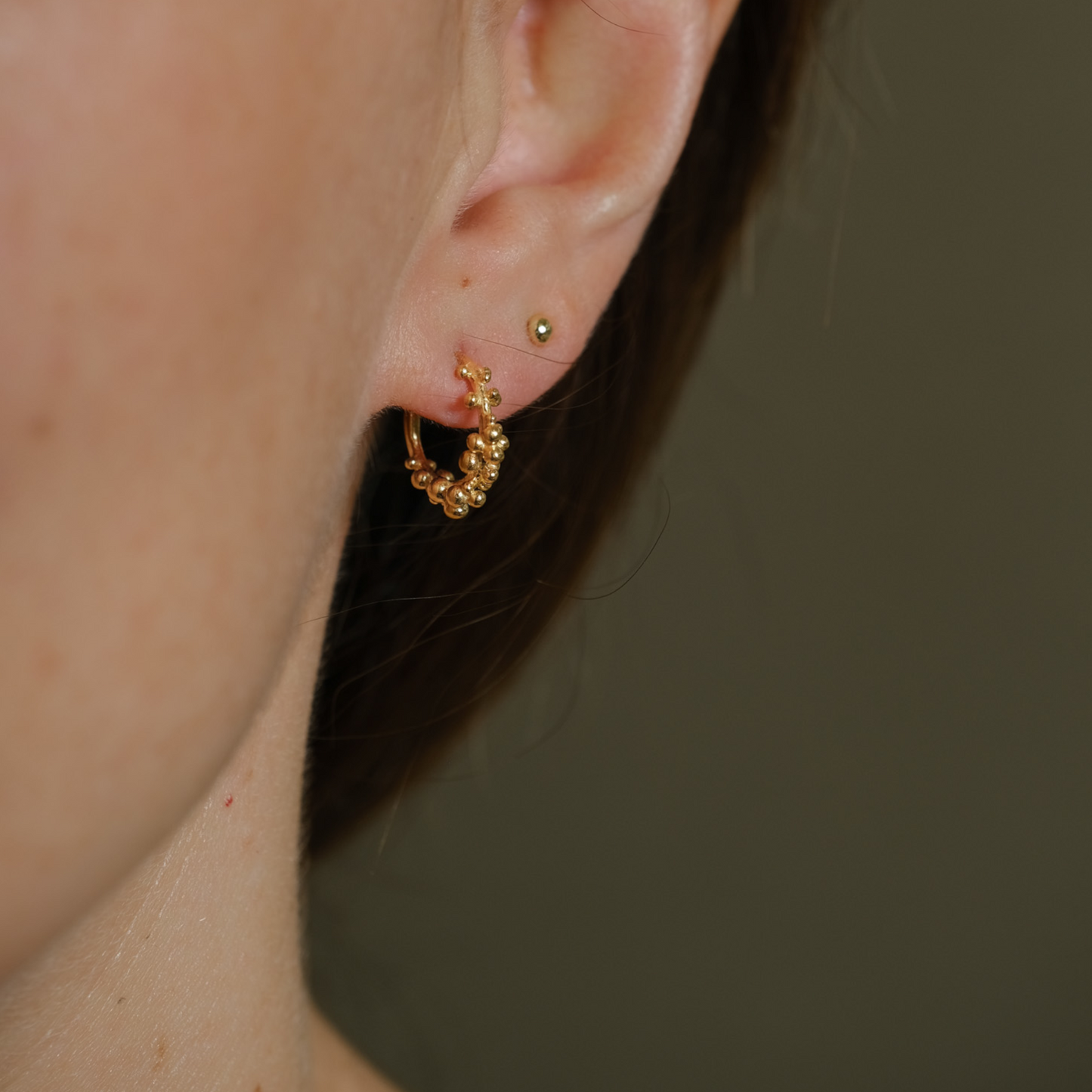 Petit Granule Hoops - Gold plated