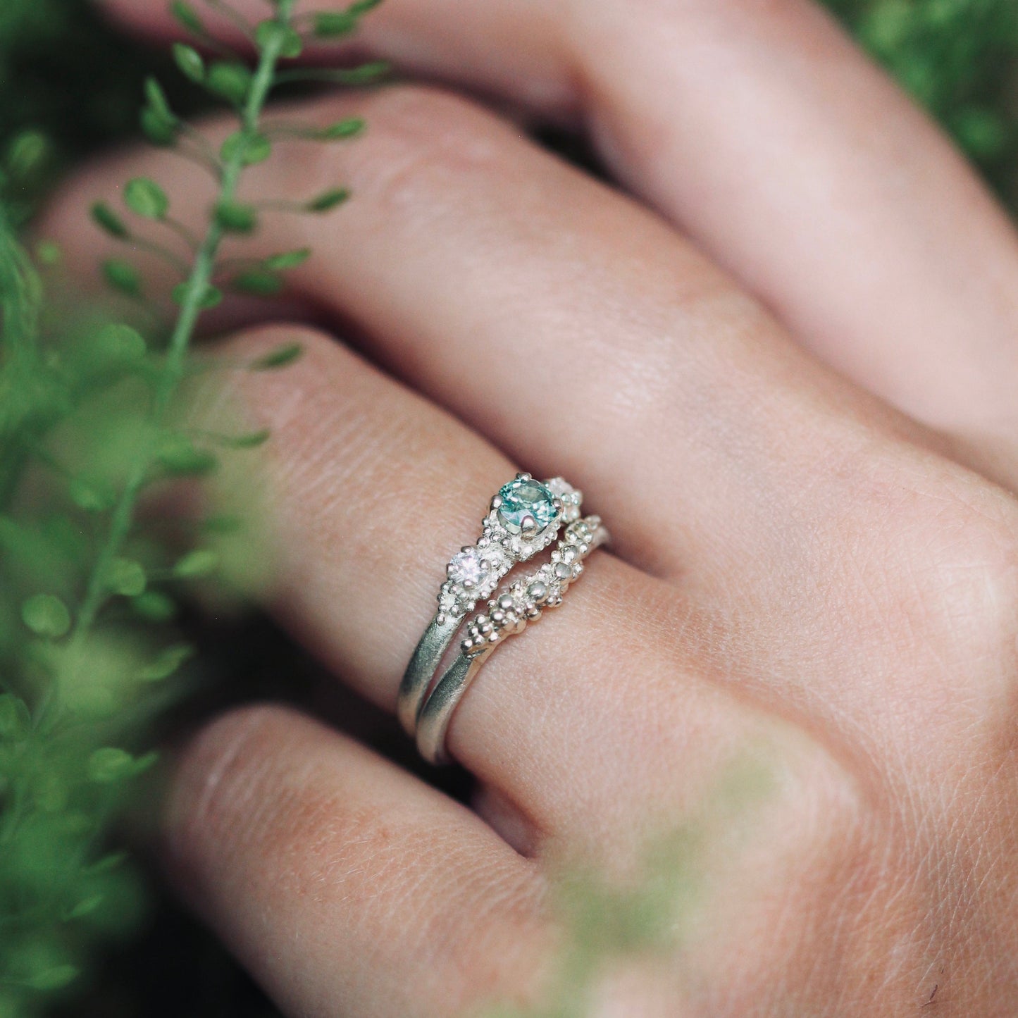 Contour Granule Ring