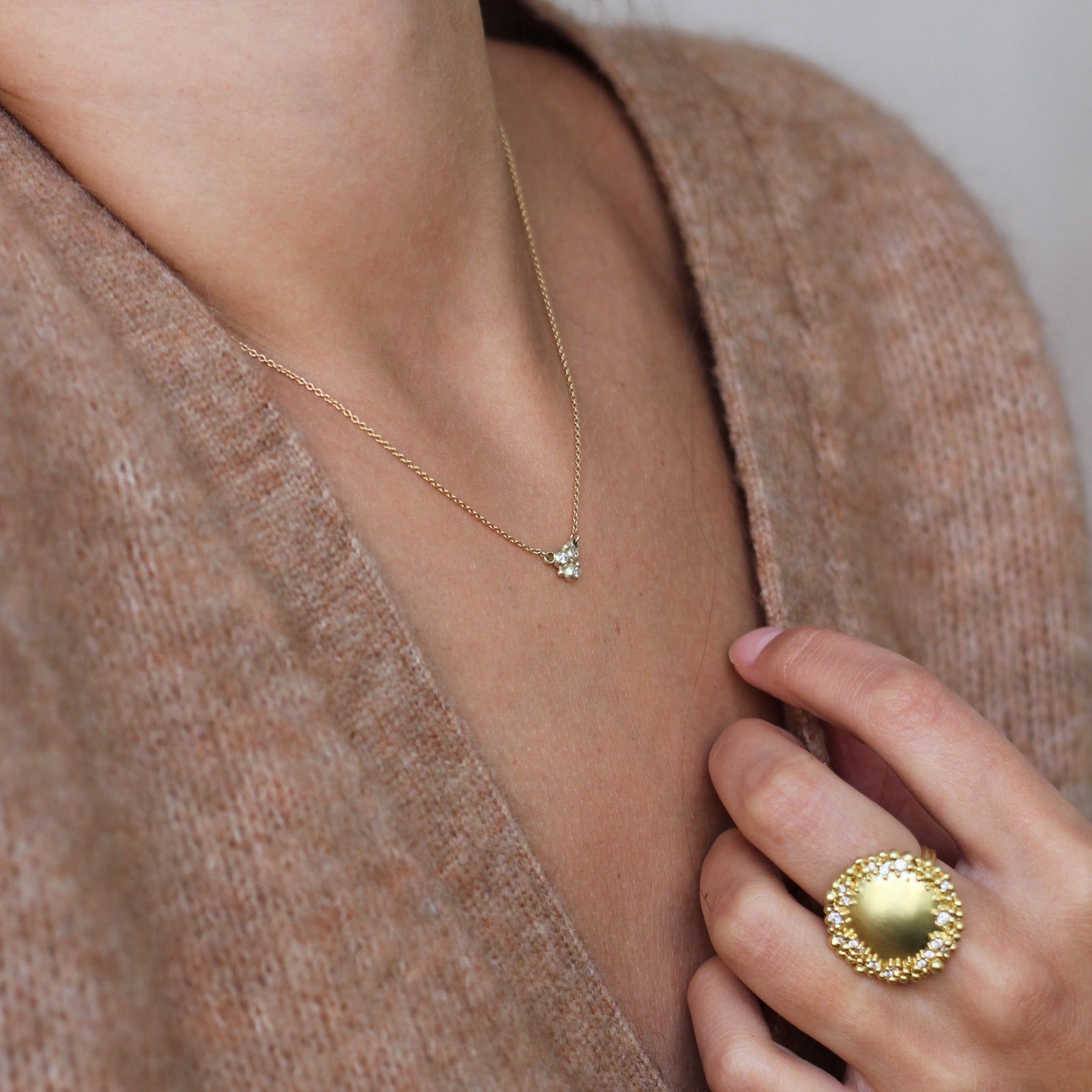 Cluster Granule Pendant Triplet